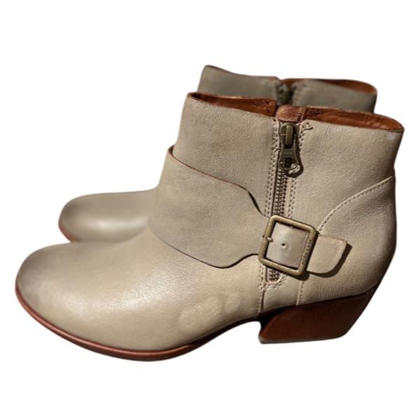 Buckled Booties - Picture 4 of 11